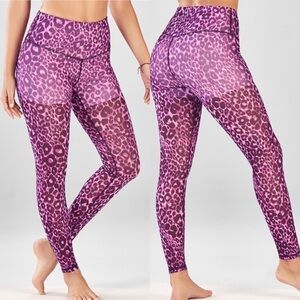 NWT Fabletics High-Waisted PureLuxe Mesh Legging Burgundy Rapido